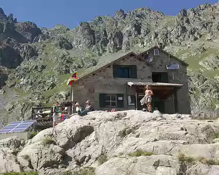 Le refuge de Valmasque (refuge du Club alpin français !) Le refuge de Valmasque (refuge du Club alpin français !)